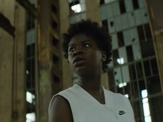 Ver Van M'n Bed Track: Coely verdient meer aandacht