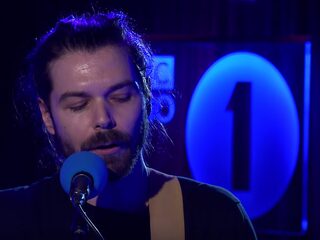 Biffy Clyro covert Christine And The Queens