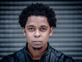 Bracht Typhoon een nacht door in de cel?