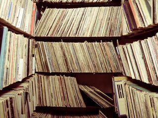10 vinyltempels die je écht moet bezoeken