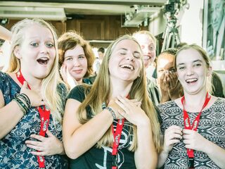 Waarom zo hysterisch bij een concert van je idool?