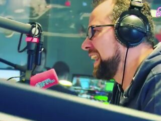 Nieuwslezer Biem Buijs doet freestyle op 3FM