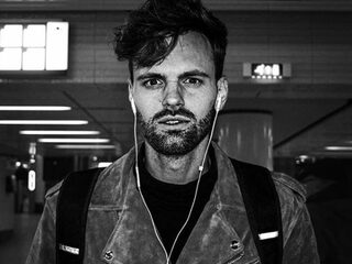 Ben je #BOOS? Laat je verlichten met de gedichten van De Broer Van Roos!