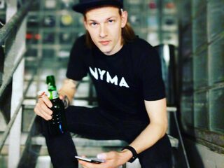 Sander heeft vier muziektattoos: "Ik kan het alleen maar toejuichen"