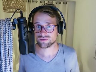 Deze gast komt al een half jaar zijn eigen straat niet uit