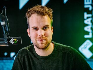 Wijnand spreekt Bas (24), die produceert voor Major Lazer, Marcus Mumford & Ariana Grande