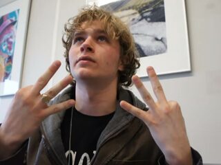 Niek maakte een rap over het examenjaar