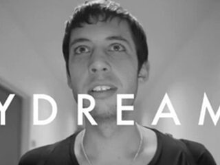 Flux Pavilion ft. Example – 'Daydreamer'