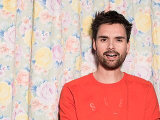 Smartphoneverslaafde Domien gaat cold turkey afkicken