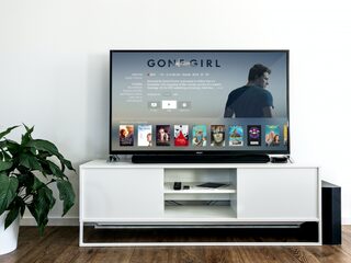 Moet je straks meer betalen als je Netflixt op primetime uren?