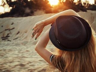 Acht fouten die iedereen maakt wanneer het opeens 30°C is...