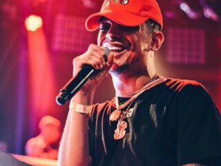 Documentaire: 'Ronnie Flex, alleen met iedereen'