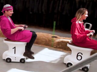 Kun je in een tussenuur op een wc-pot racen?