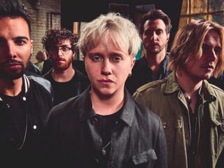 Nothing But Thieves spelen 'Trip Switch' en 'Amsterdam' live bij 3FM