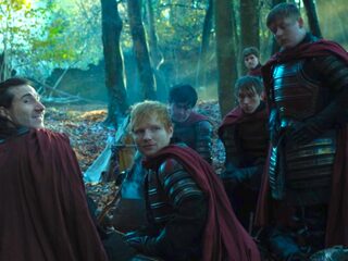 Ed Sheeran lacht Arya uit in eerste aflevering Game of Thrones