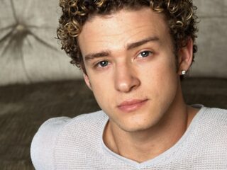 Feel old yet? Deze muziekquiz vertelt je hoe oud je écht bent...