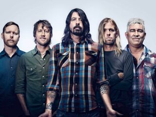 Kom je ook even sterrenkijken met de Foo Fighters?