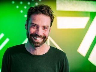 Een nieuwe Mama Appelsap: 'Piemelefonsi'