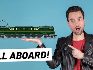 De Glazen Huis-dj's gaan naar Apeldoorn met de Rode Kruis Express
