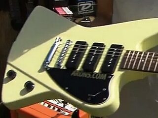 Pinkpopgitaar voor 3FM Serious Request