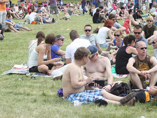 Nieuwe festivaltrend: Naakt