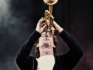 Kyteman leent zijn koor uit aan Alt-J