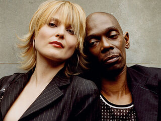 Faithless 2.0 naar eerste plek in Britse albumlijst