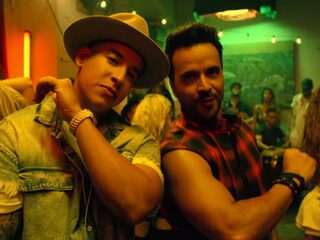 Mega-record: 'Despacito' evenaart 'Shape Of You'