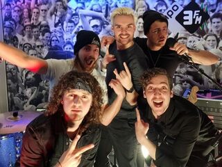 The Overslept maakt een kleine overstap naar reggae bij Domien