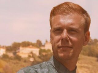 DJ's laten zich weer gelden in Mega Top 50