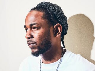 Doe de Kendrick Kennis Quiz en win kaarten