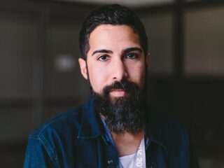 Hoe songwriter Savan Kotecha hits voor The Weeknd en Ariana Grande schrijft