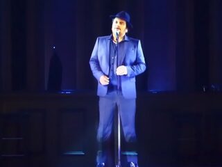 Hologrammen op het podium: zit daar een toekomst in?
