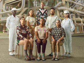 Stromae brengt een 9-minuten-durende track uit: 'Défiler'