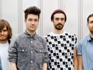 Met 'Quarter Past Midnight' scoort Bastille wéér een hit