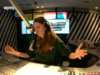 3FM-dj Vera confronteert luisteraar met zijn zwaar ongepaste app'jes