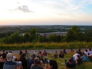 Pinkpop kijken vanaf de berg: heeft het nut of niet?