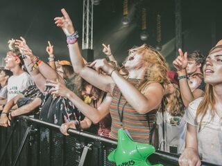 Zo volg je Lowlands via 3FM