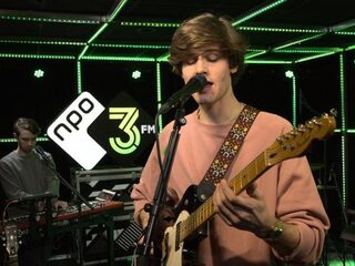 Blanks met 'What You Do To Me' in de 3FM Live Box