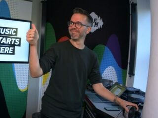 Hacken met Hoogie: Sander breekt per ongeluk in bij Michiel