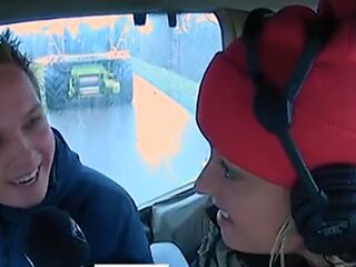 Eva en Sander worden opgewacht door 40 trekkers