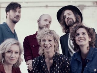 Na tien jaar is Krezip terug! ‘Lost Without You’ komt binnen op #18