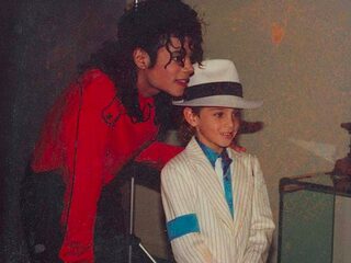 Porno en snoepgoed: de perverse realiteit van Leaving Neverland