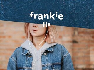 Jongeren delen hun verhalen in puberpodcast Frankie