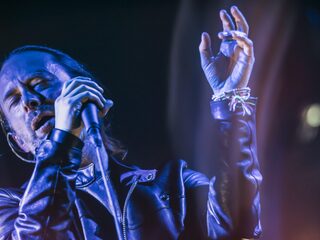 Thom Yorke neemt Londen over met mysterieuze projecties