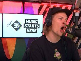 Onuitspreekbare titels & artiesten: Sander doet een poging