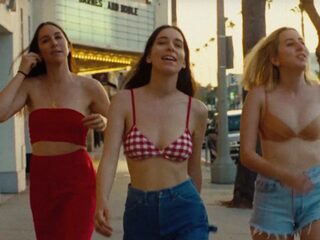 Dé plaat voor lange zomeravonden: 'Summer Girl' van HAIM