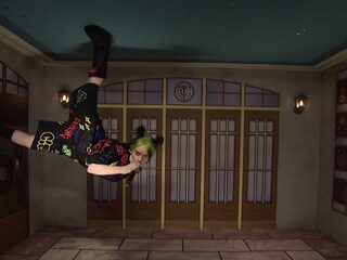 Zwaartekracht? Daar doet Billie Eilish niet aan