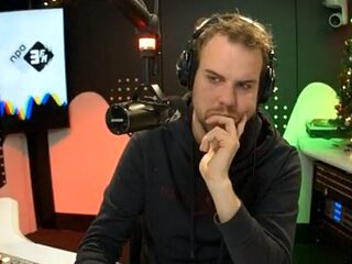 3FM-luisteraar Hans in Sydney: "Het is surreëel - de lucht is rood en de zon oranje"