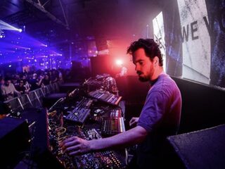 De beste livestreams en dj-sets in je woonkamer